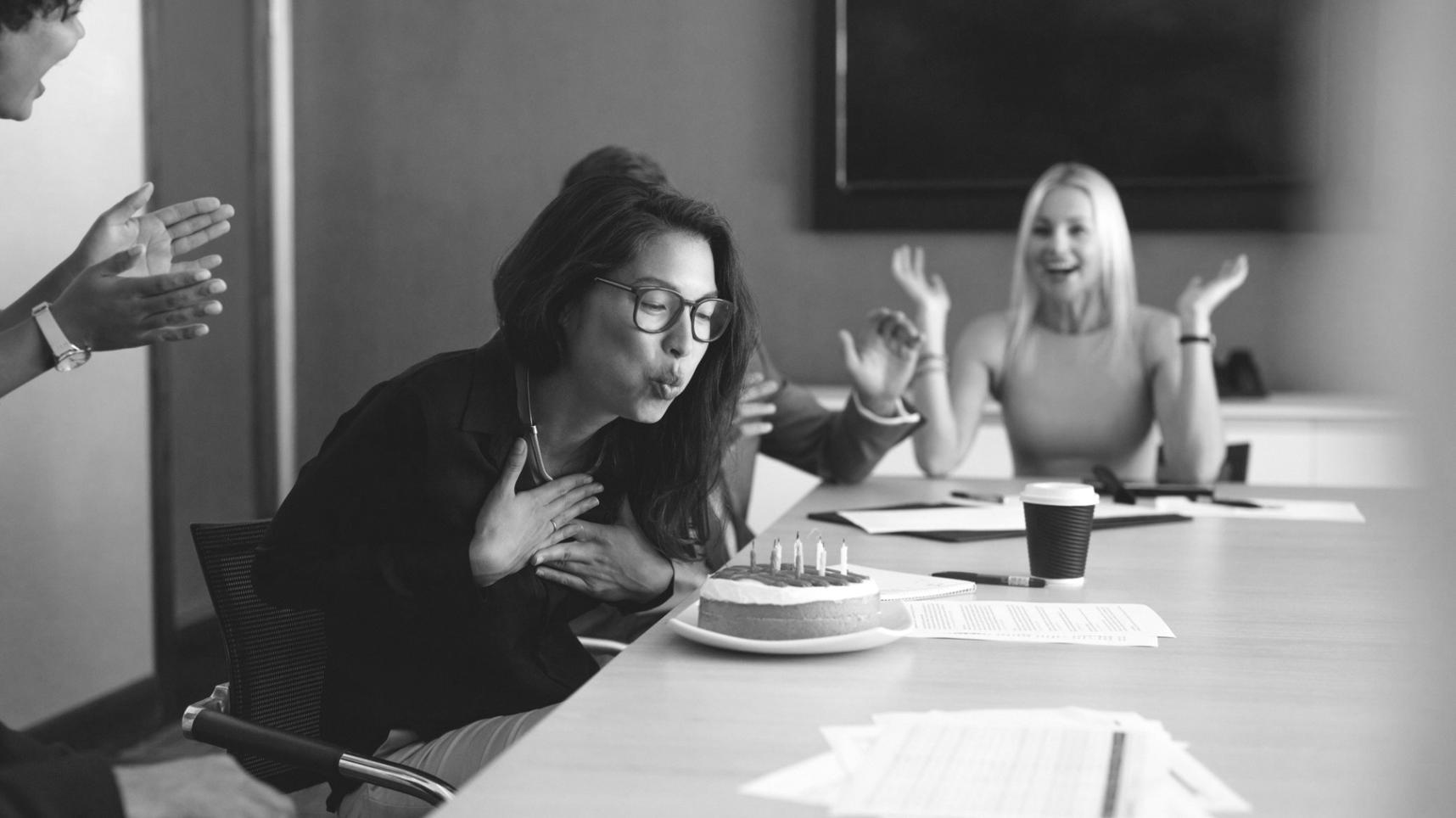 Team-Meeting zur Budget-Analyse